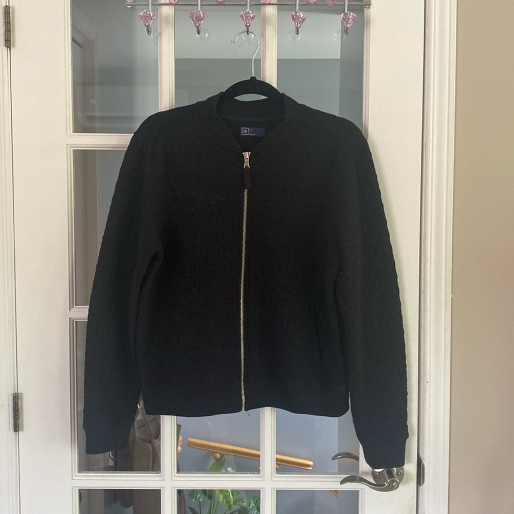 GAP BOMBER JACKET